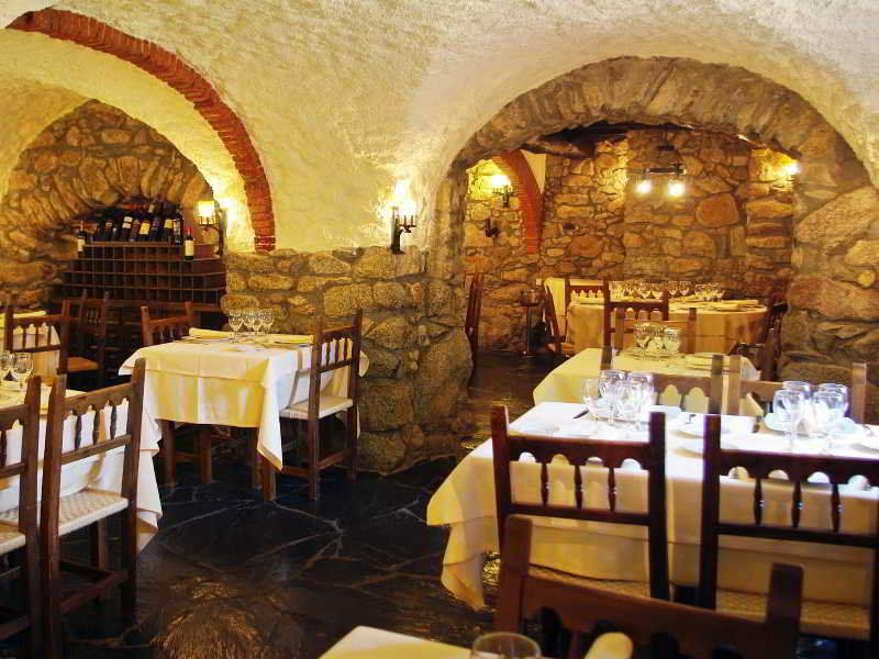 Els Cacadors De Macanet Maçanet de Cabrenys Εξωτερικό φωτογραφία